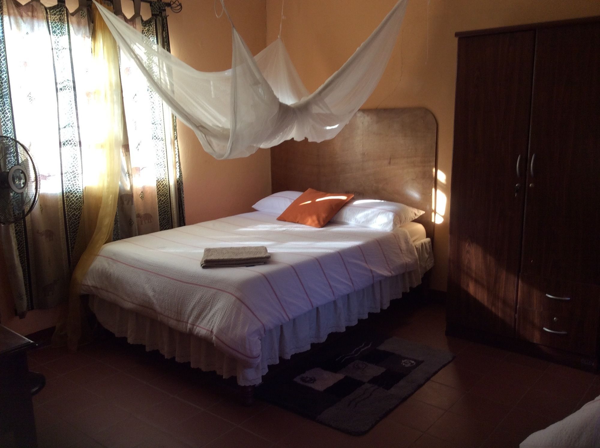 Bed and Breakfast Tabonina Bis à Livingstone Extérieur photo