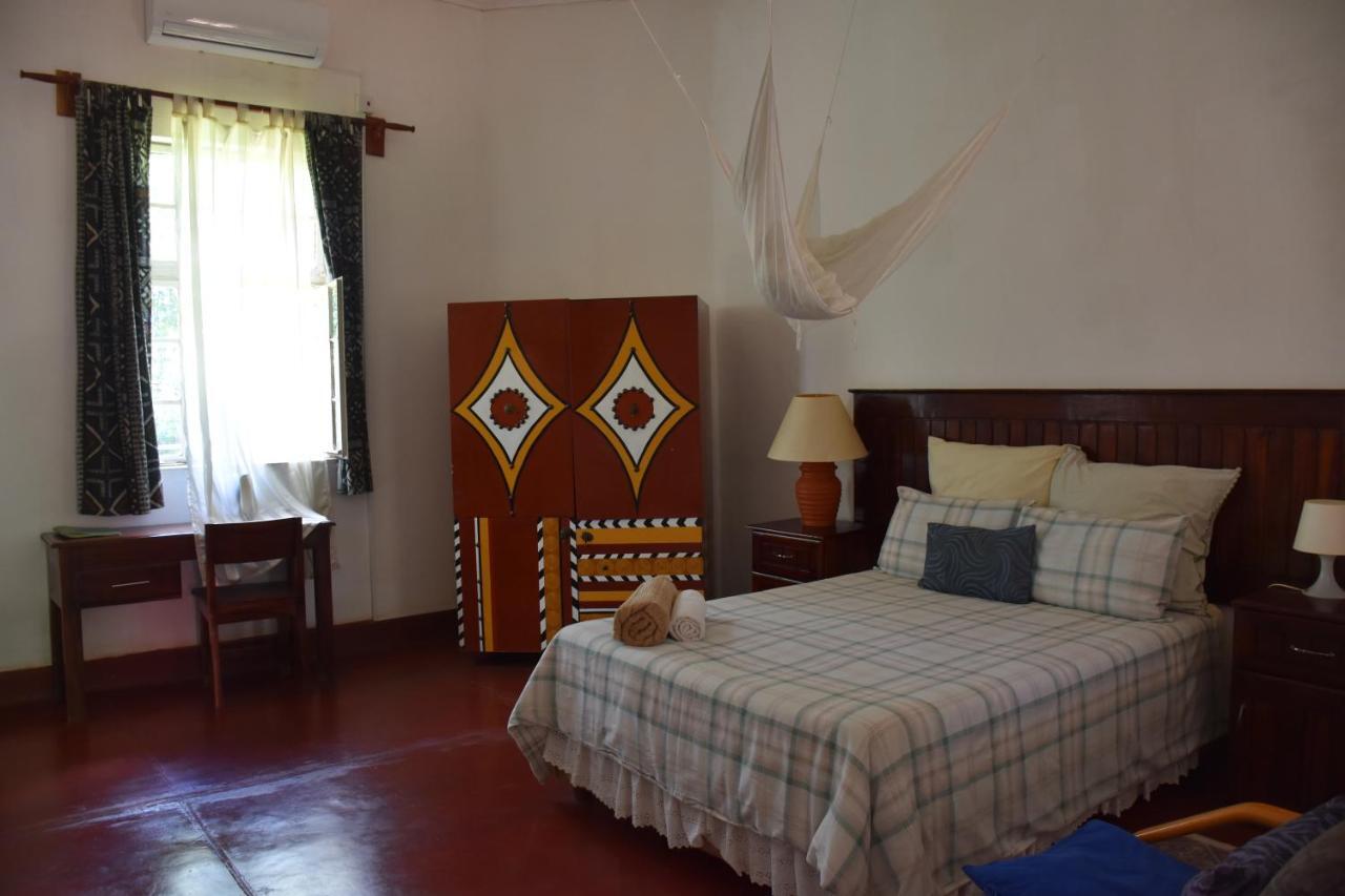 Bed and Breakfast Tabonina Bis à Livingstone Extérieur photo